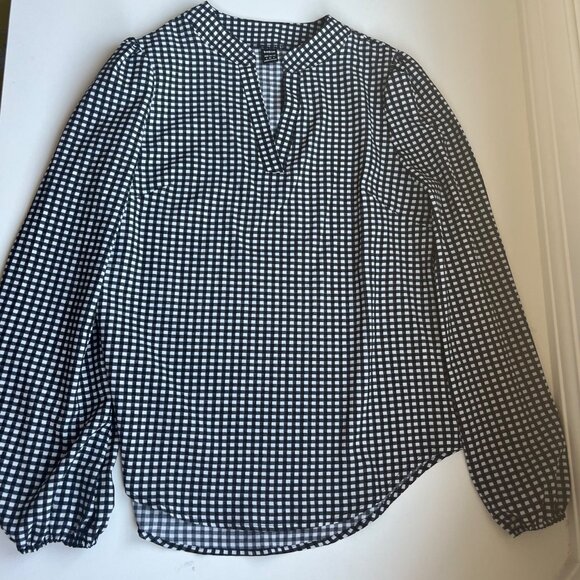 Women’s Patterned Blouses Size Small - Picture 6 of 9